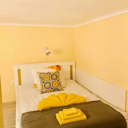 Sunshine Apartment